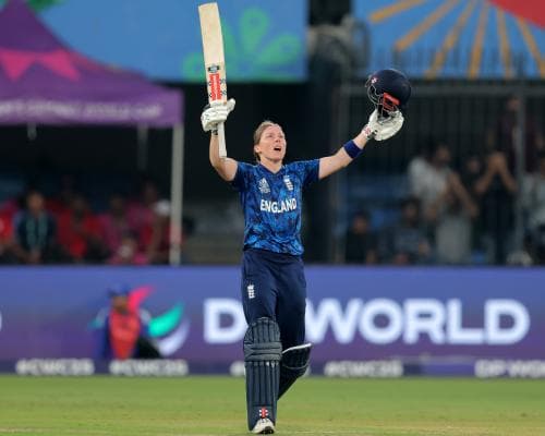 England hold nerve to beat India and seal Women’s Cricket World Cup semi-final spot